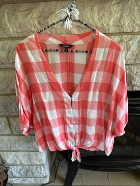 *5 for $45* Express Coral & White Gingham Tie-Hem Blouse Medium